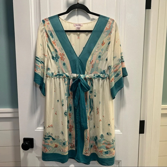 Fleurette 100% Silk Tunic. Size Medium. - Picture 1 of 10